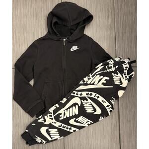Nike Little Boys Fleece Full-Zip Hoodie and Joggers 2 Piece Set Side Small Black